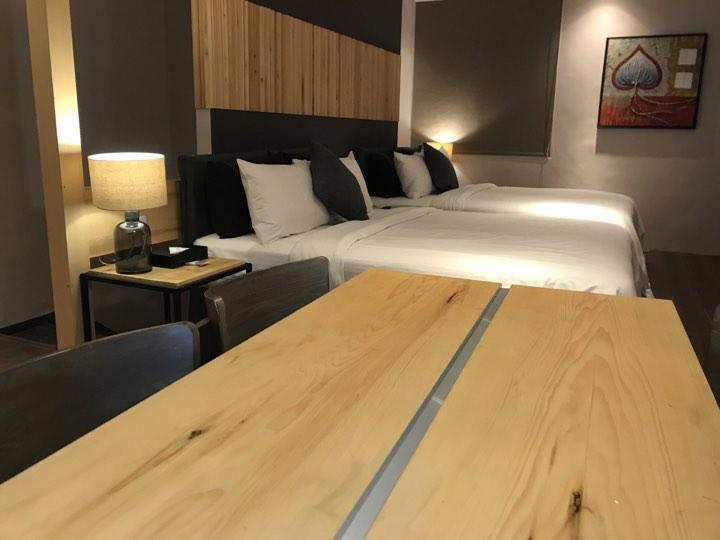 Roppongi Motel - Dalian Pingtung Bagian luar foto